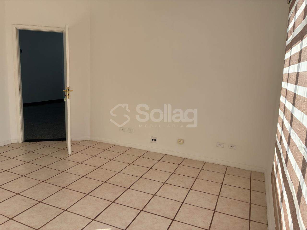 Sala para aluguel no Centro: