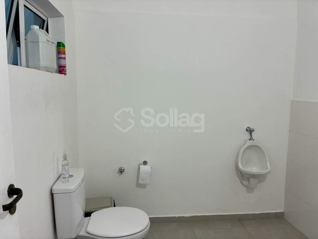 Sala para aluguel no Centro: