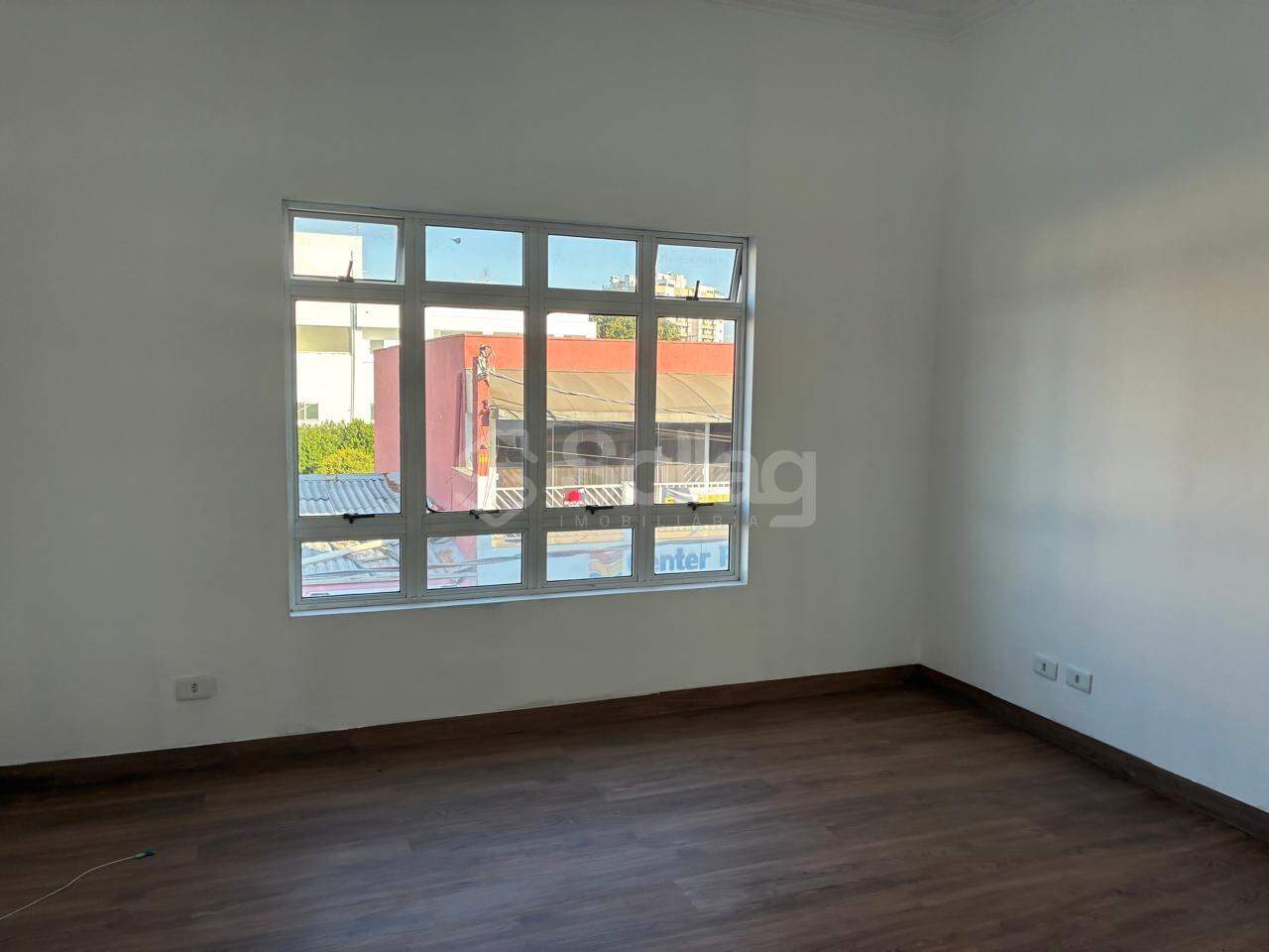 Sala para aluguel no Centro:
