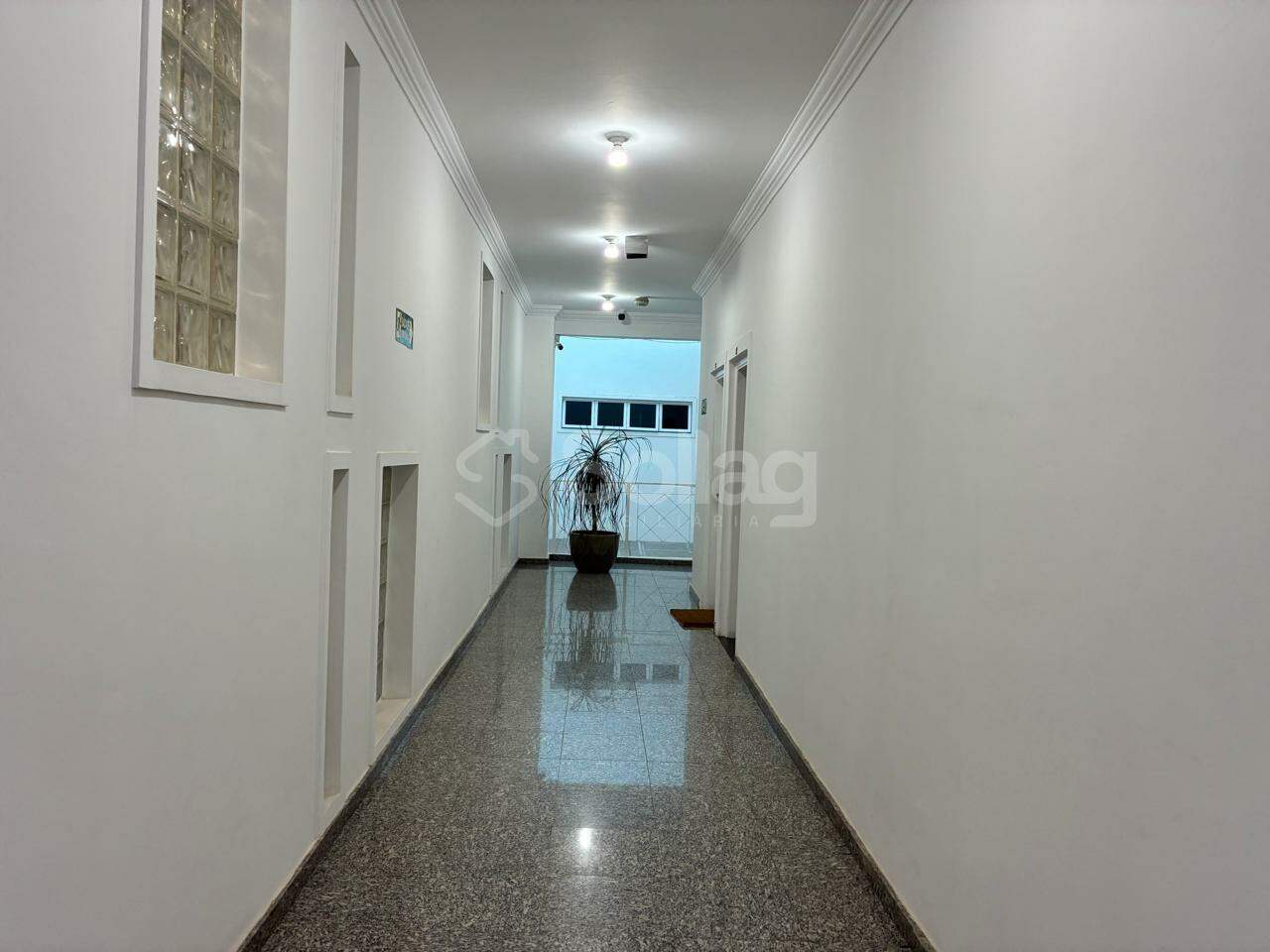 Sala para aluguel no Centro: 