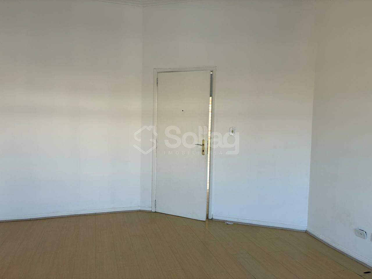 Sala para aluguel no Centro: