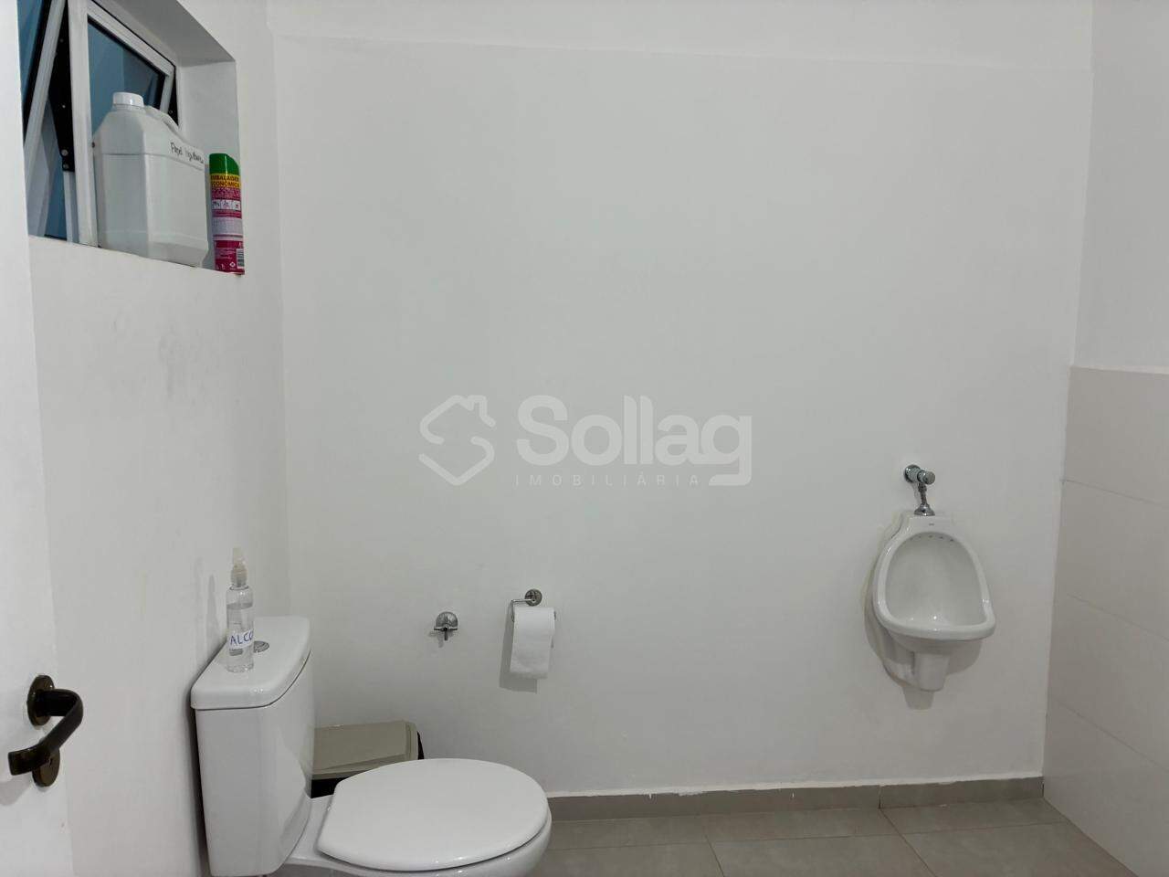 Sala para aluguel no Centro: