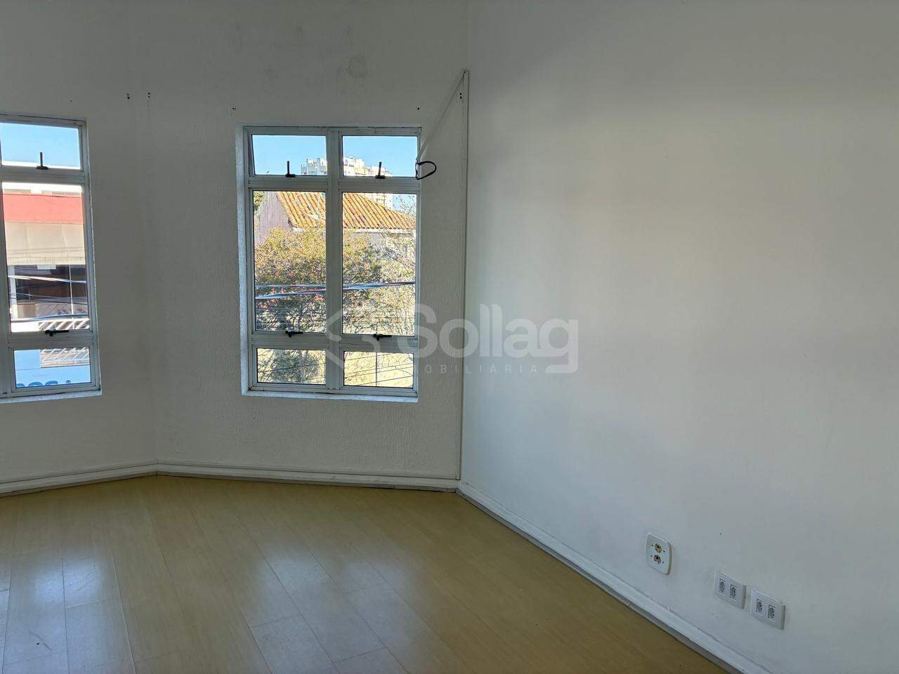 Sala para aluguel no Centro: