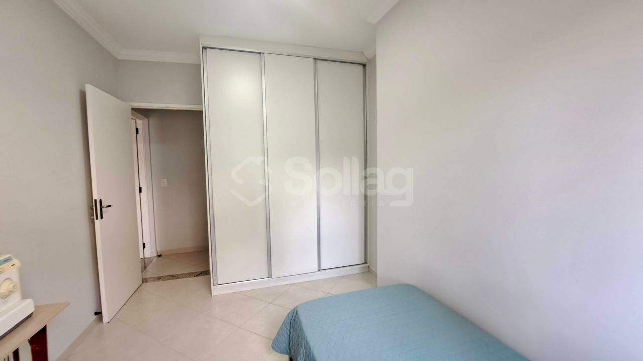 Apartamento à venda no Pinheirinho: 