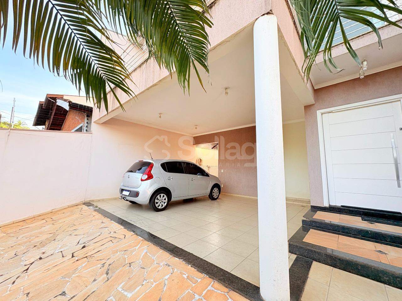 Casa à venda no Parque Nova Suiça: