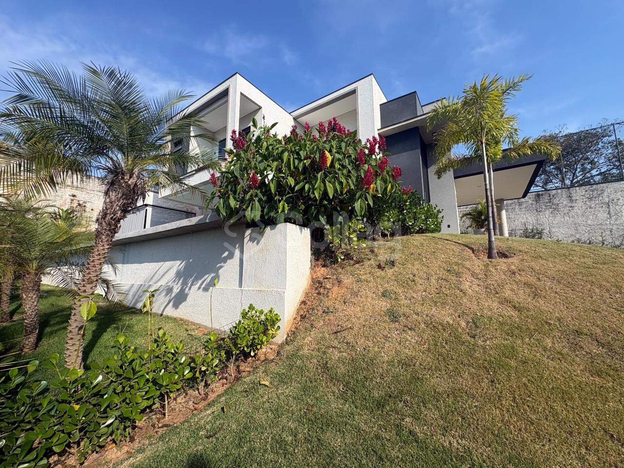 Casa em condomínio à venda no Condomínio Vila Hípica 2: 