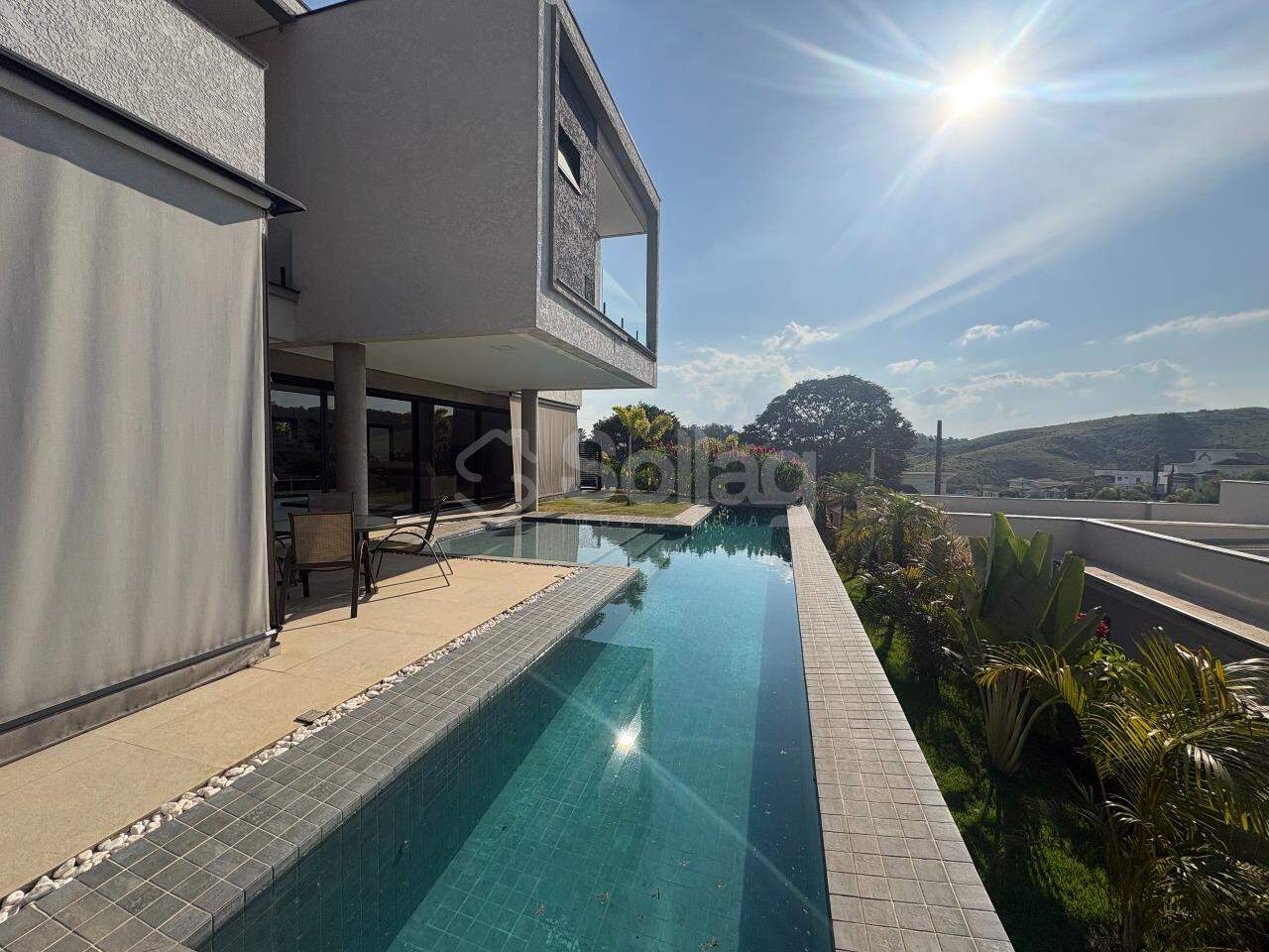 Casa em condomínio à venda no Condomínio Vila Hípica 2: 