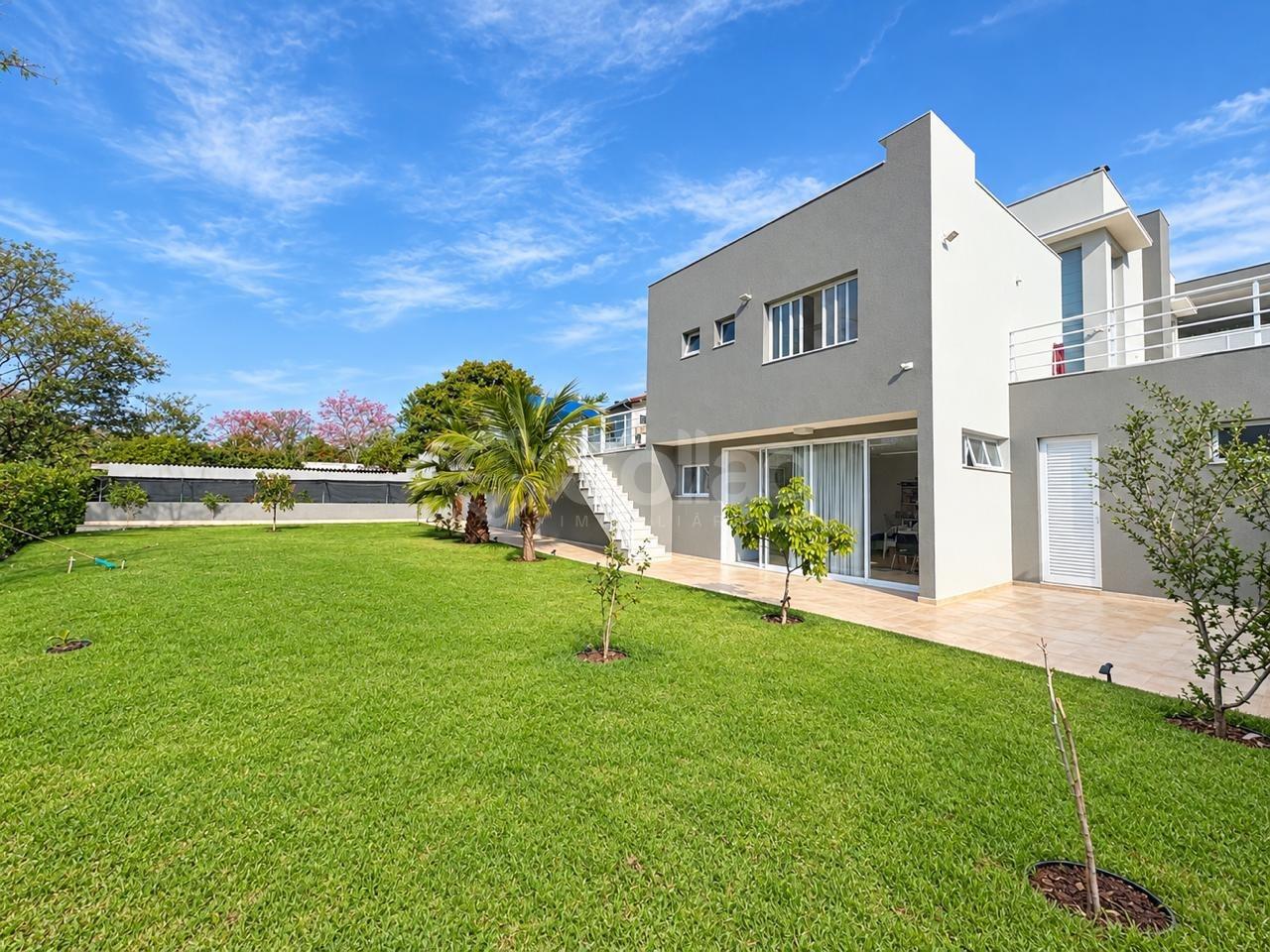 Casa em condomínio à venda no Condomínio Vila Hípica I: 