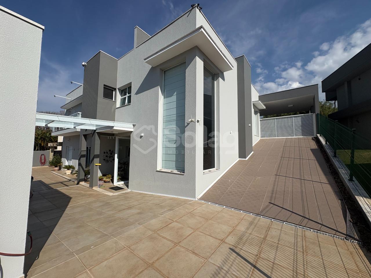 Casa em condomínio à venda no Condomínio Vila Hípica I: 