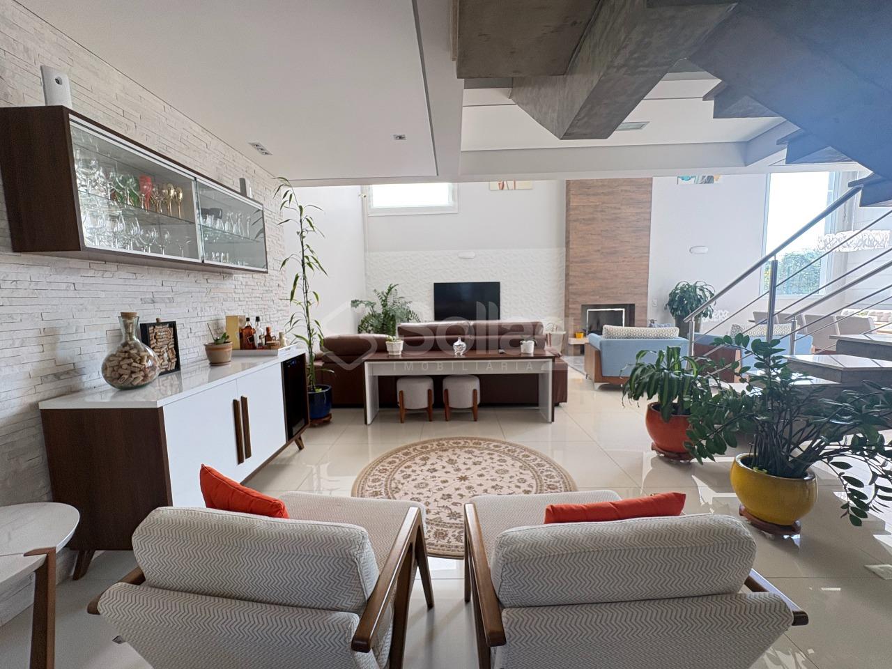 Casa em condomínio à venda no Condomínio Vila Hípica I: 