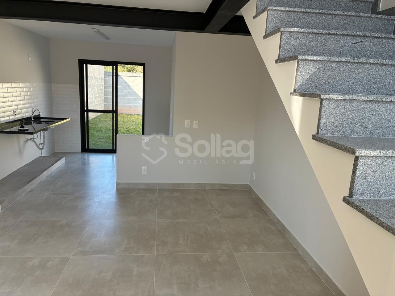 Casa em condomínio à venda no Vila Omizollo: 