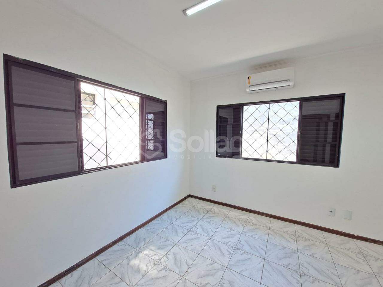 Casa para aluguel no Parque Nova Suiça: