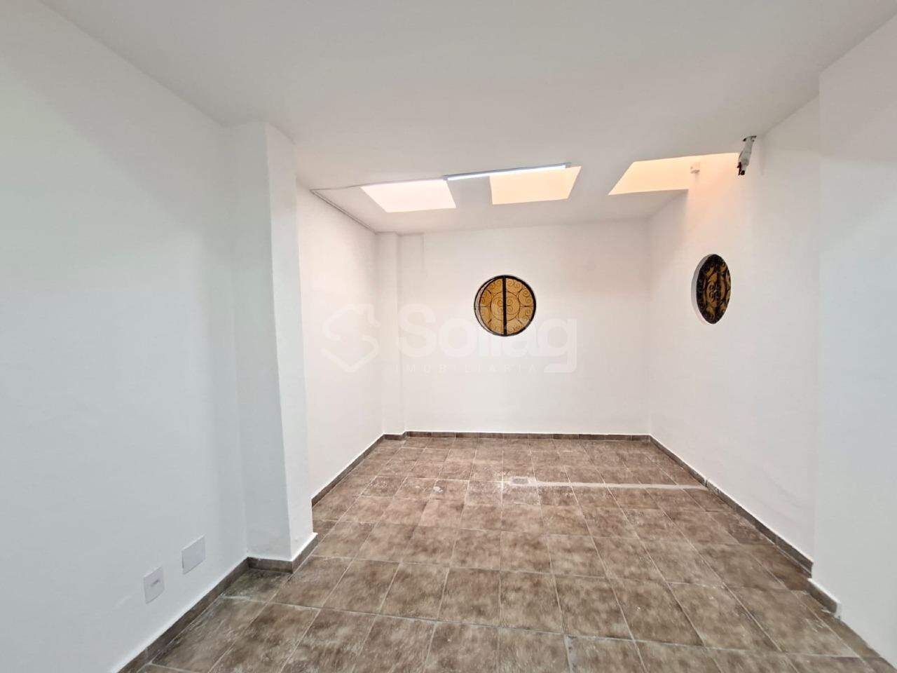 Casa para aluguel no Parque Nova Suiça: