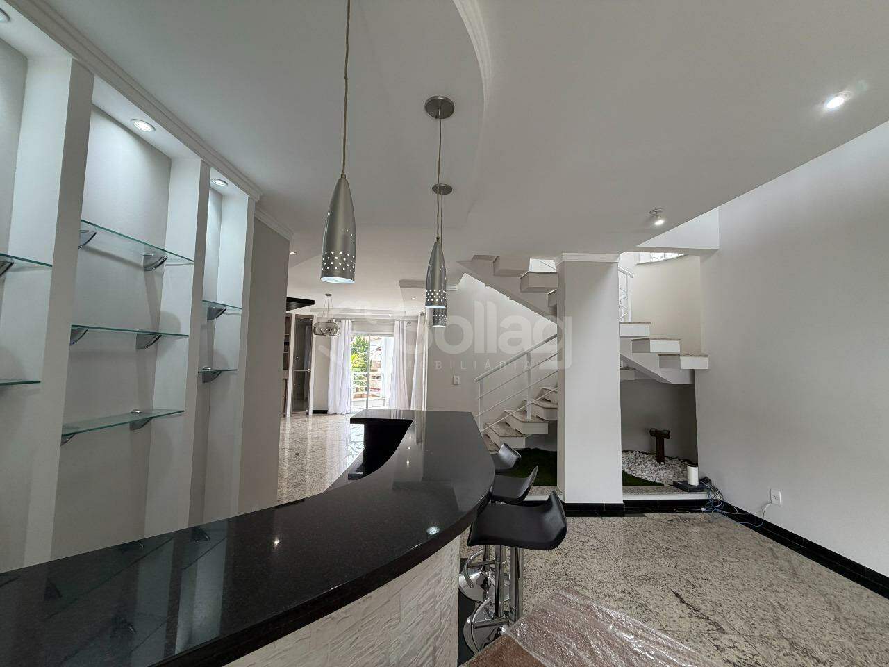 Casa em condomínio à venda no Condomínio Villagio Capriccio: 
