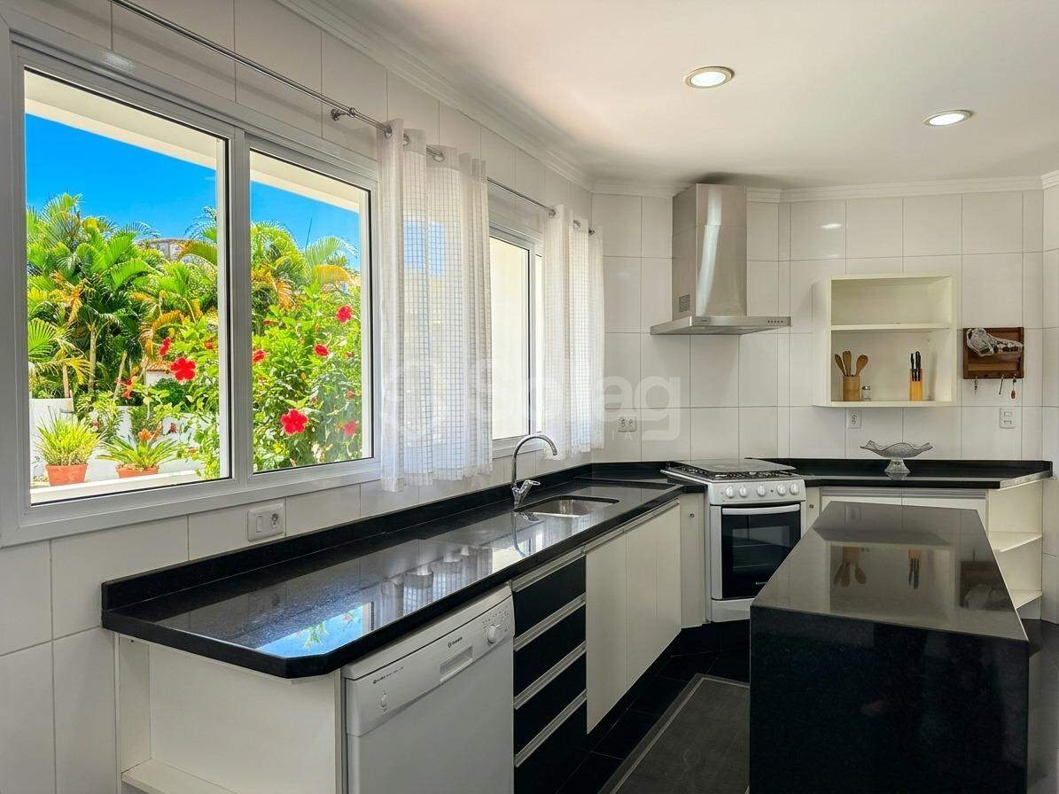 Casa em condomínio à venda no Condomínio Villagio Capriccio: 