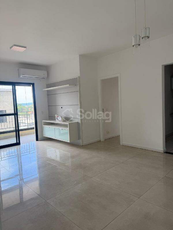 Apartamento para aluguel no Vista Alegre: