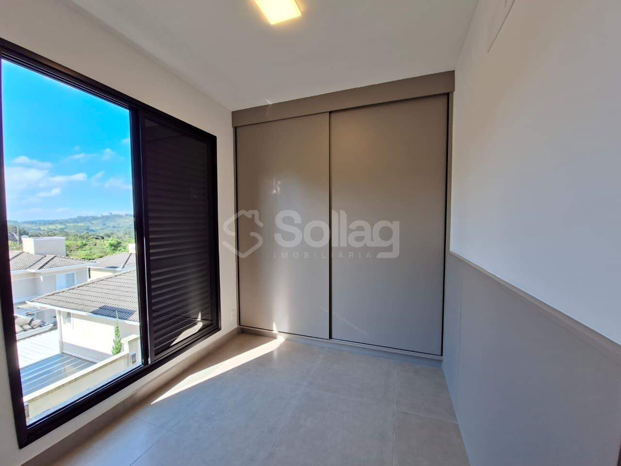 Casa em condomínio para aluguel no Observatório: 