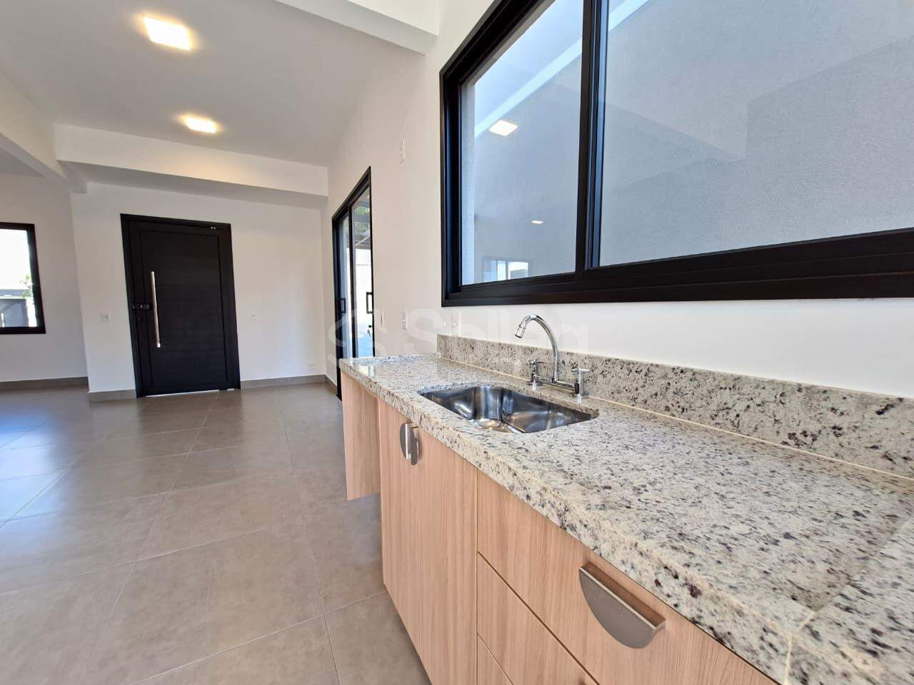 Casa em condomínio para aluguel no Observatório: 