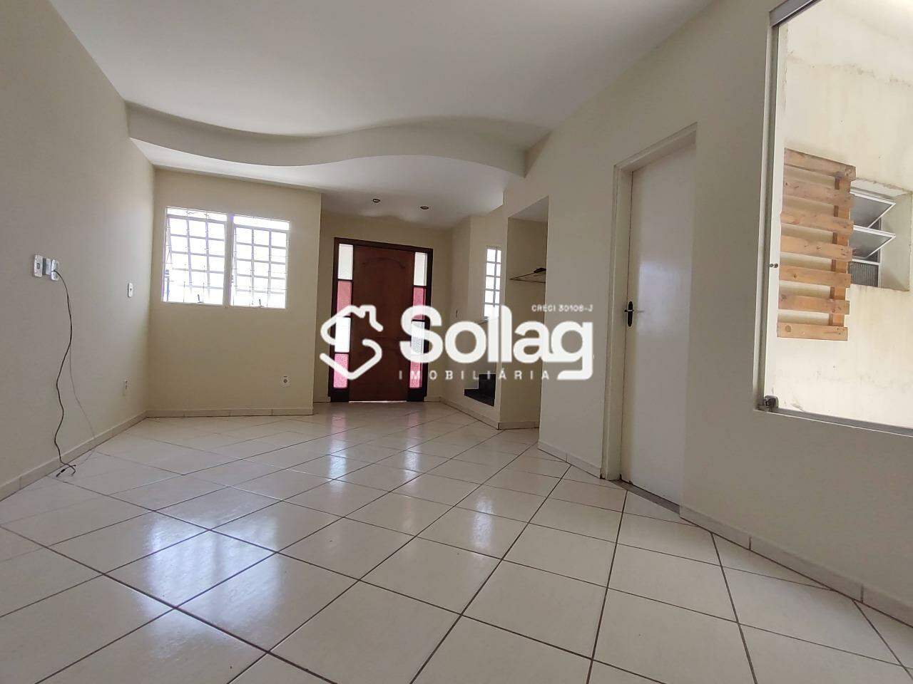 Casa para aluguel no Capela: