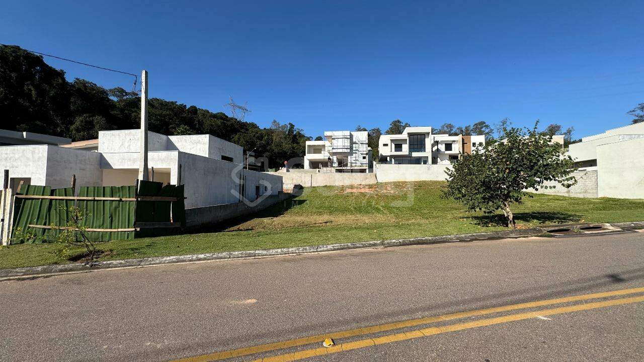 Terreno em condomínio à venda no Condomínio Reserva Santa Isabel I: 