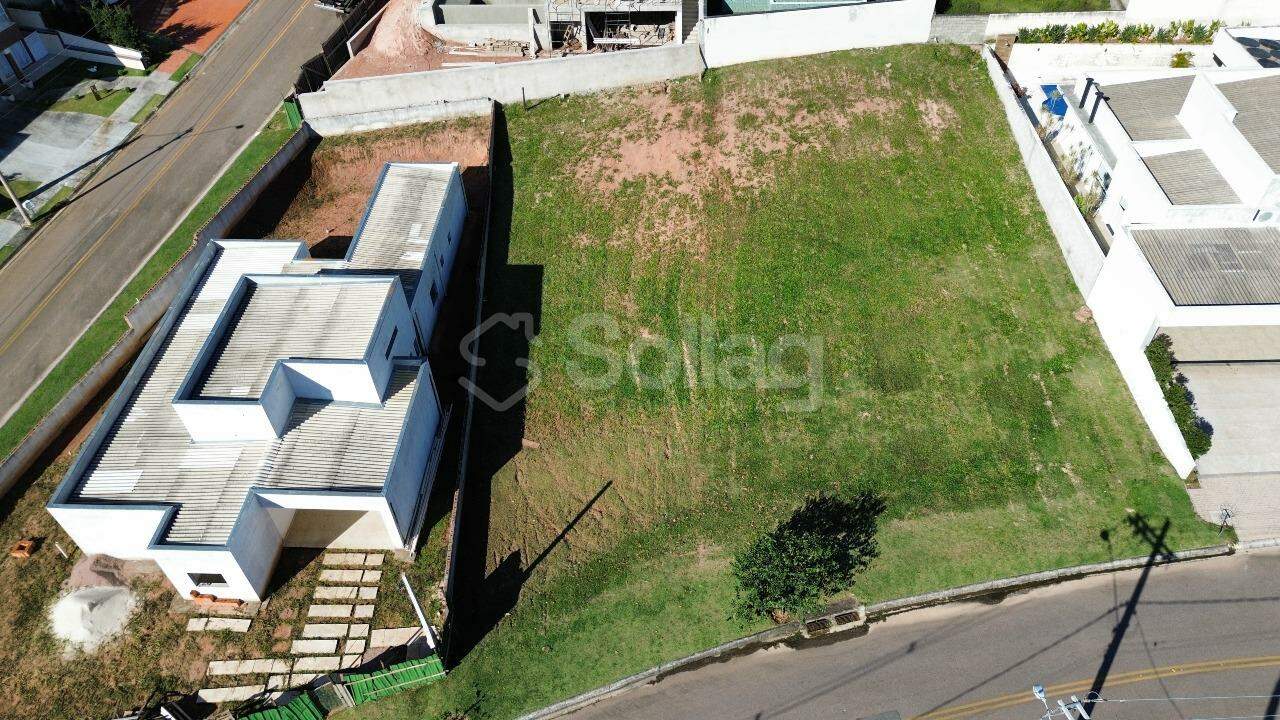 Terreno em condomínio à venda no Condomínio Reserva Santa Isabel I: 