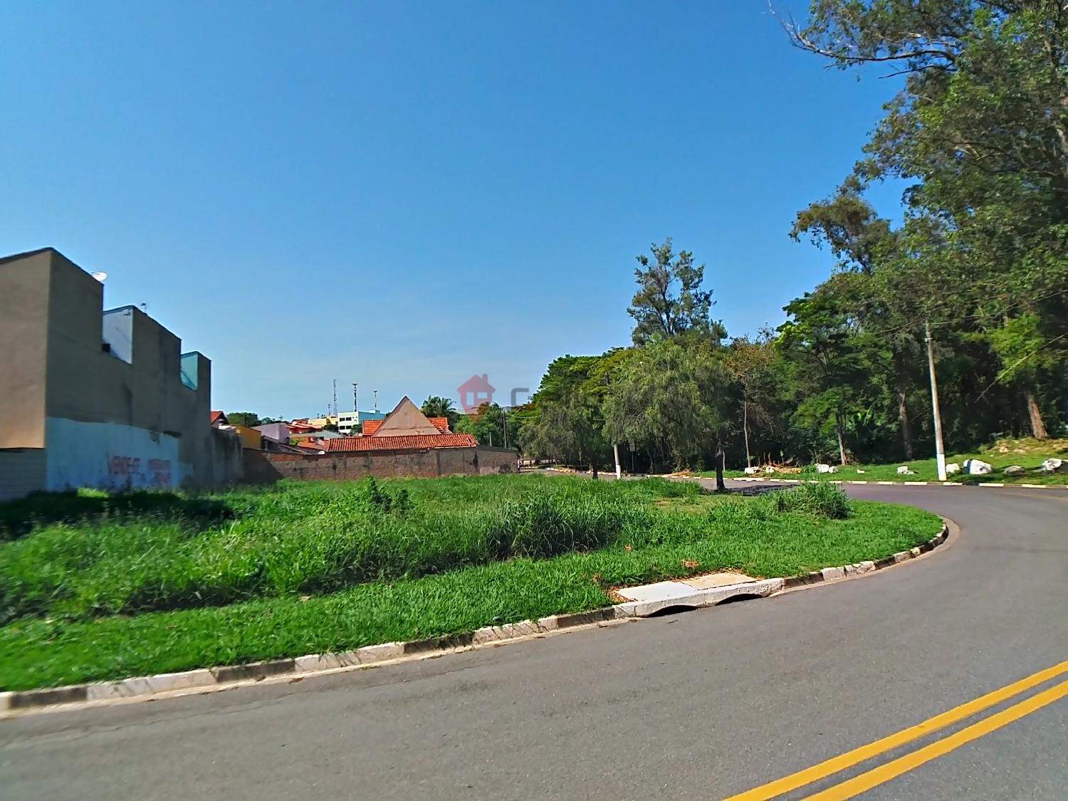 terreno à venda no Jardim Niero: imagens_741090.jpg