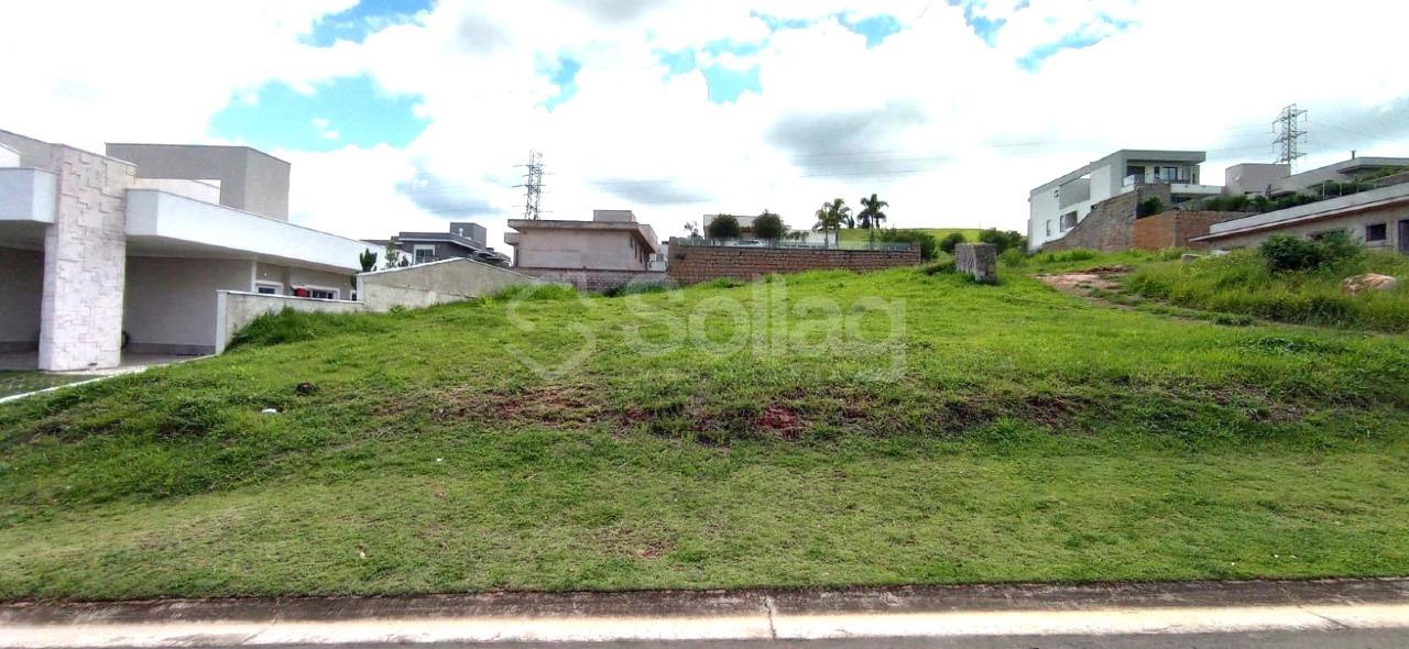 terreno à venda no Condomínio Campo de Toscana: 