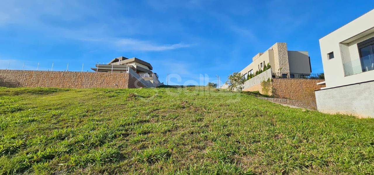 Terreno em condomínio à venda no Condomínio Campo de Toscana: 