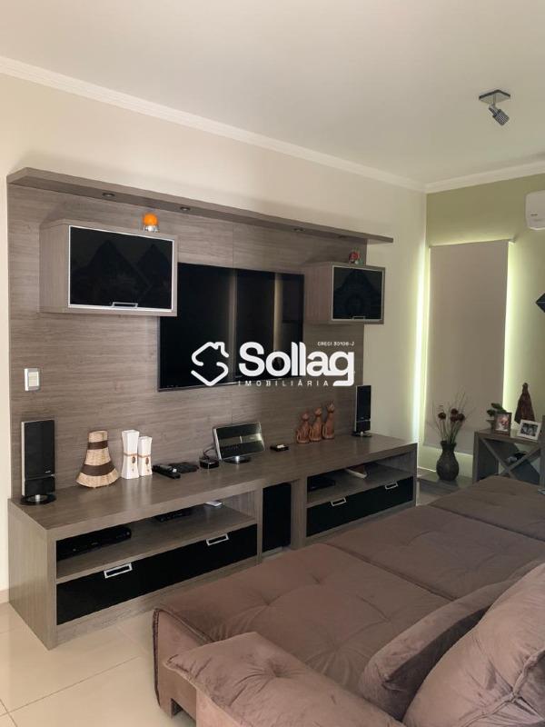 Casa em condomínio à venda no Condomínio Alpes de Vinhedo: 