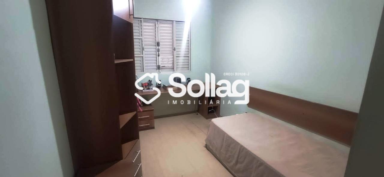 Casa à venda no Jardim Melle: 