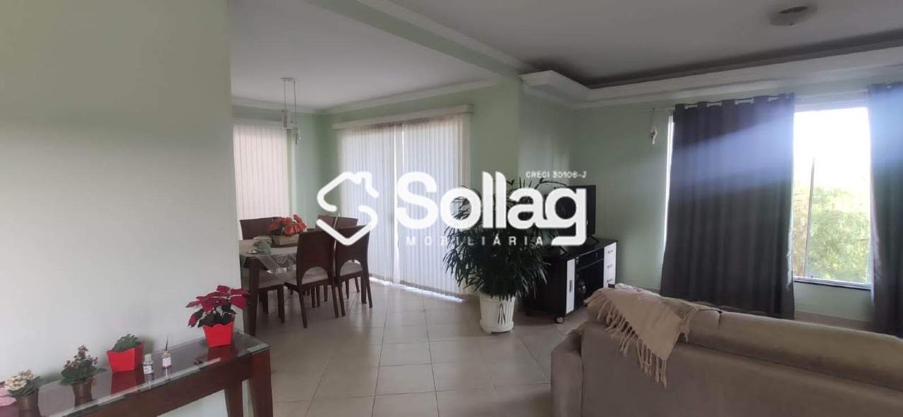 Casa à venda no Jardim Melle: 