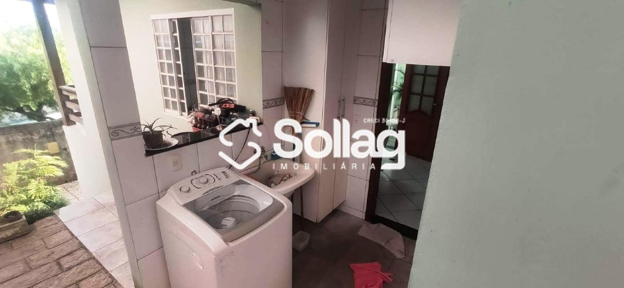 Casa à venda no Jardim Melle: 