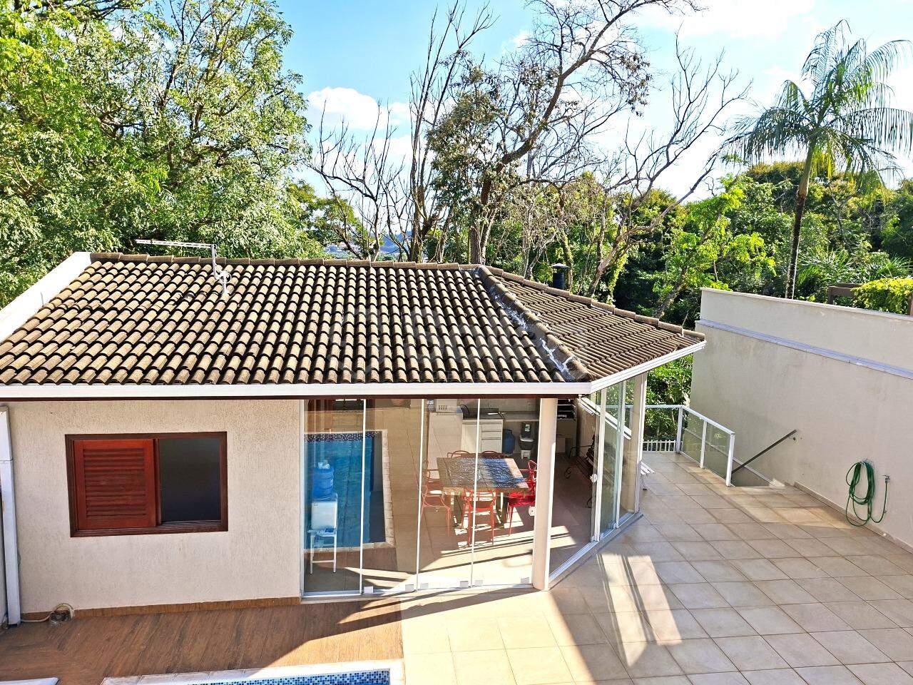 Casa em condomínio à venda no Villaggio Capríccio: 