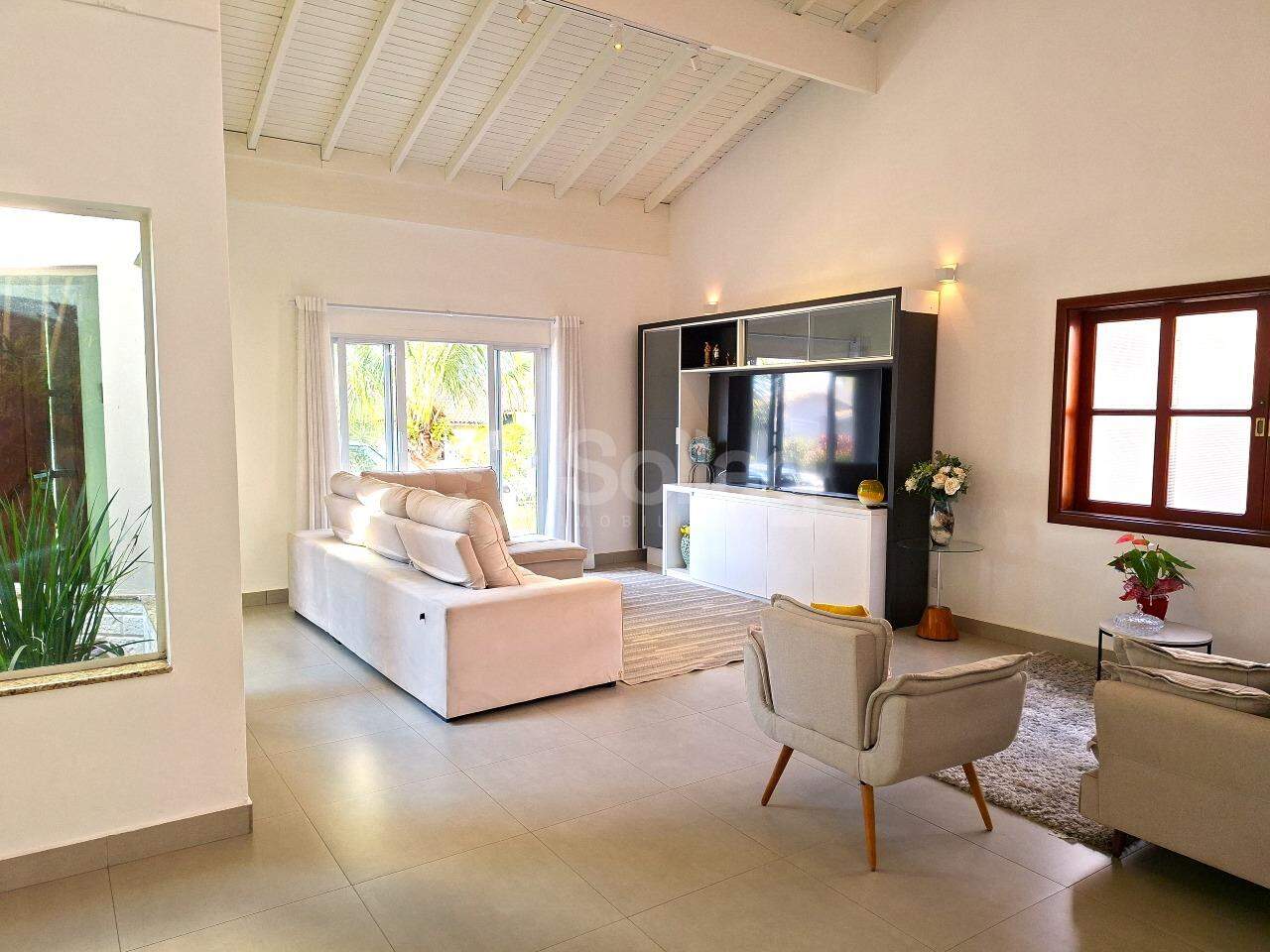 Casa em condomínio à venda no Villaggio Capríccio: 