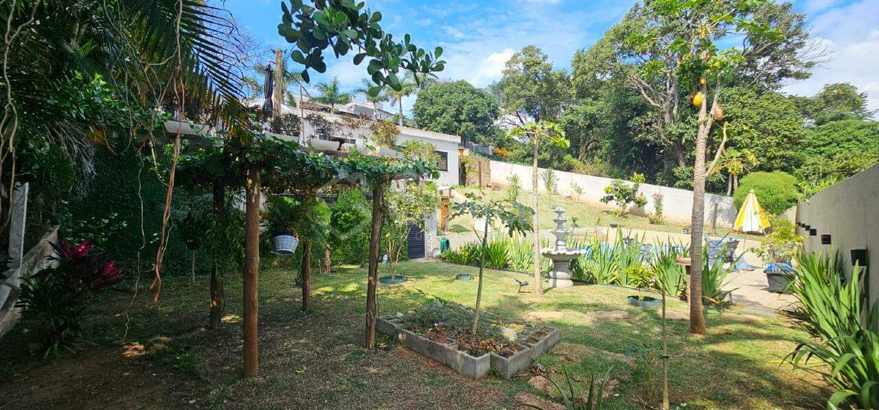 Casa em condomínio à venda no Condomínio Estância Marambaia: 