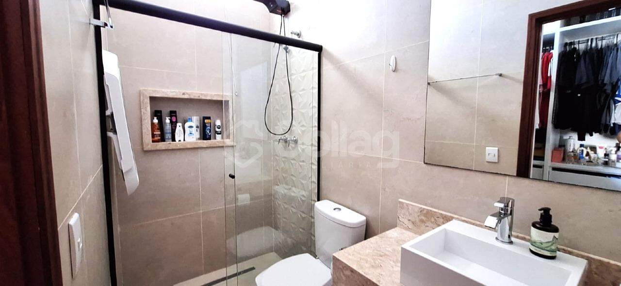 Casa à venda no Pinheirinho: 