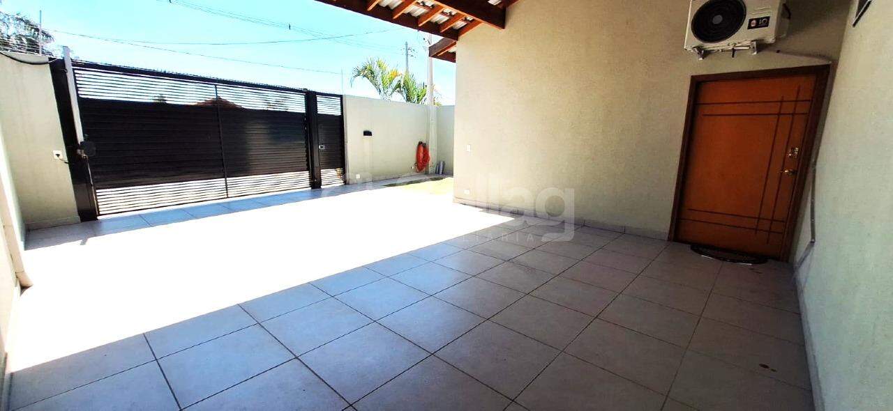 Casa à venda no Pinheirinho: 