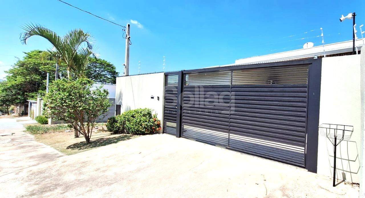 Casa à venda no Pinheirinho: 