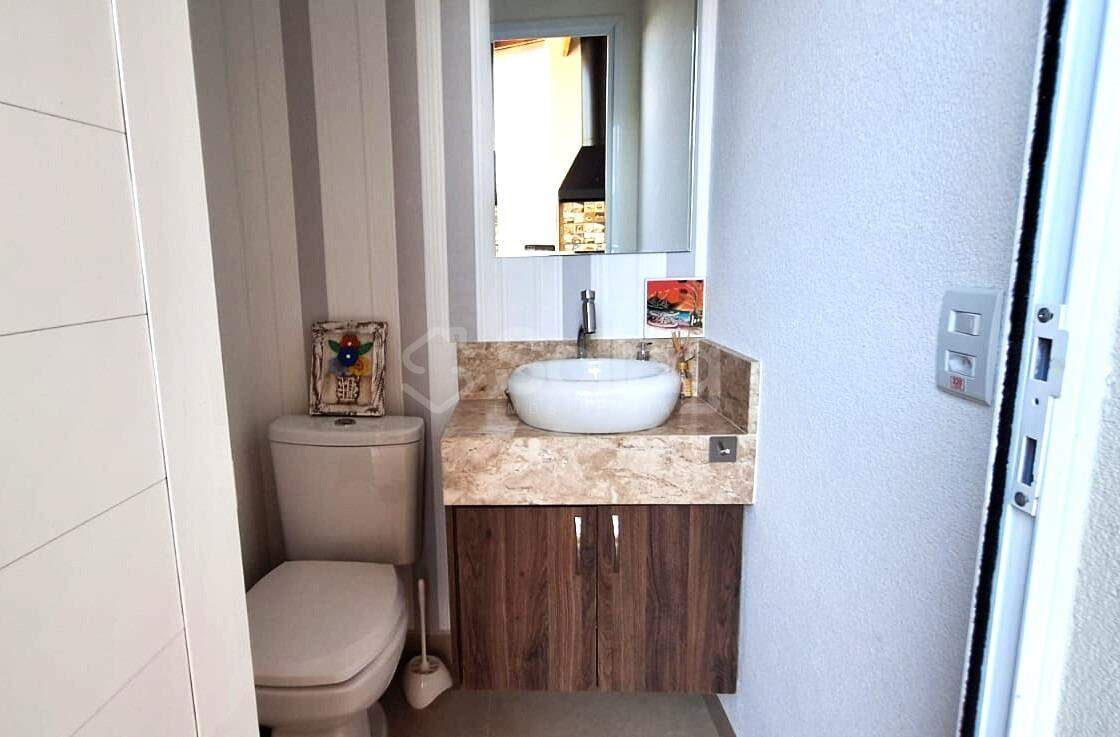 Casa à venda no Pinheirinho: 