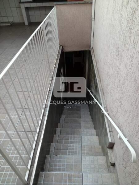 Sobrado à venda no bairro Vila Palmares Santo André: