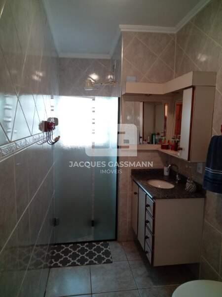 Sobrado à venda no bairro Vila Palmares Santo André: