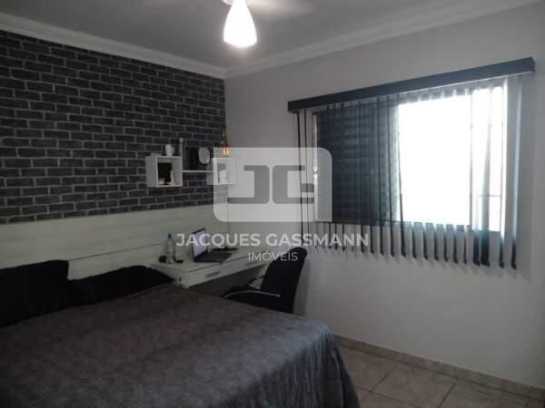 Sobrado à venda no bairro Vila Palmares Santo André: