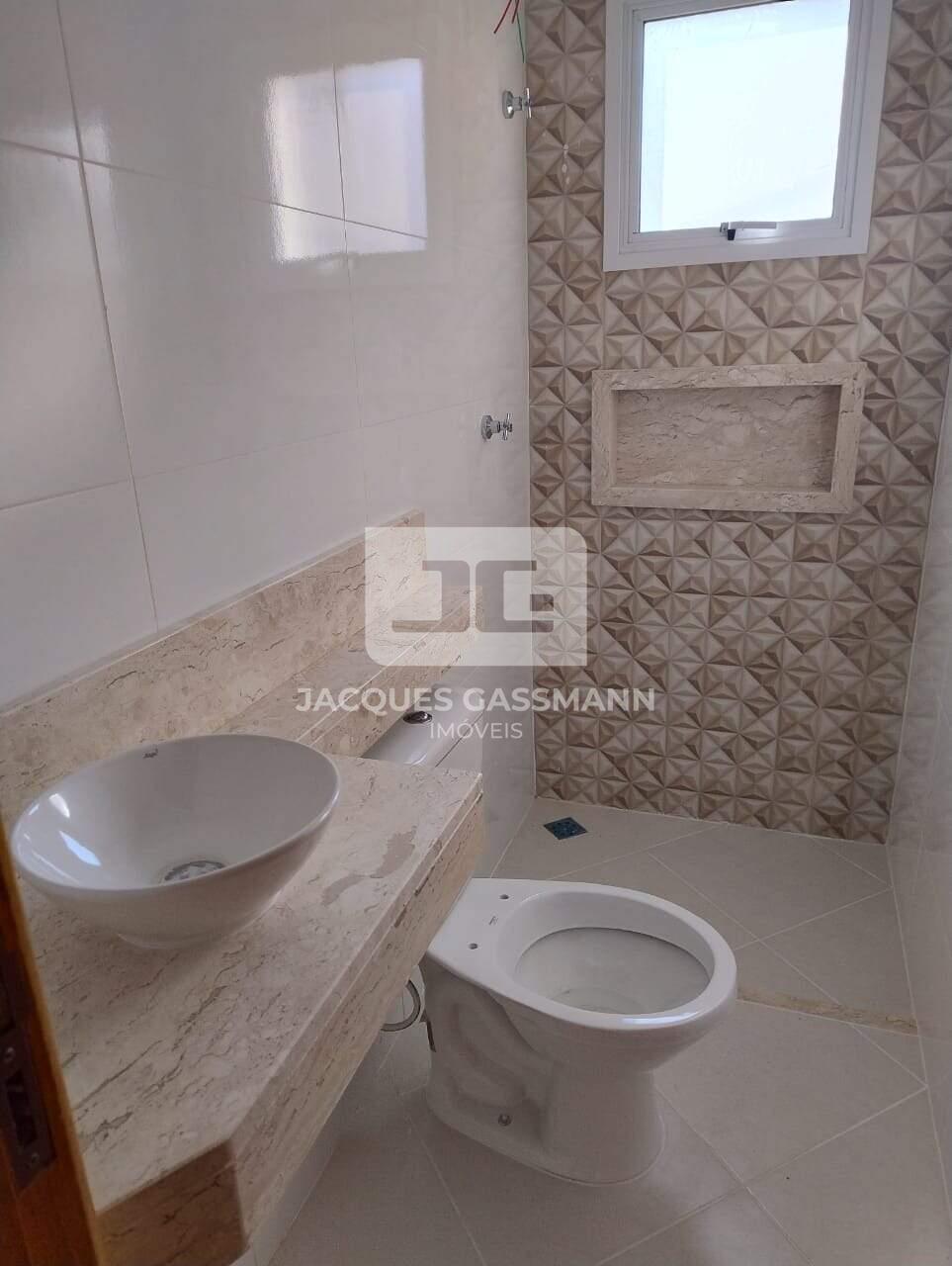 Sobrado à venda no bairro Vila Lucinda Santo André: