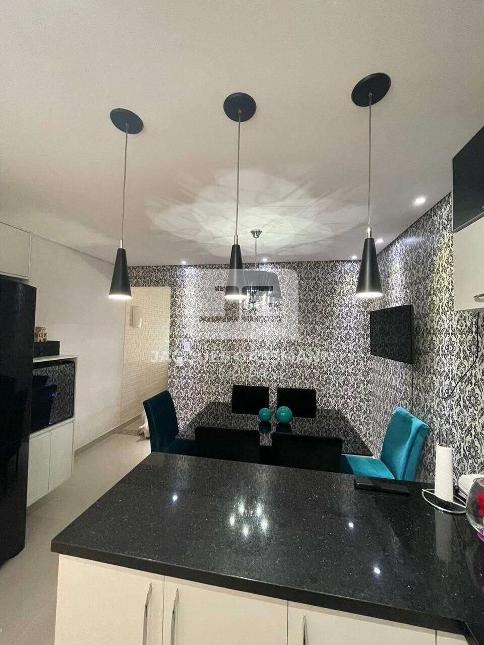 Sobrado à venda no bairro Jardim Santo Antônio Santo André: