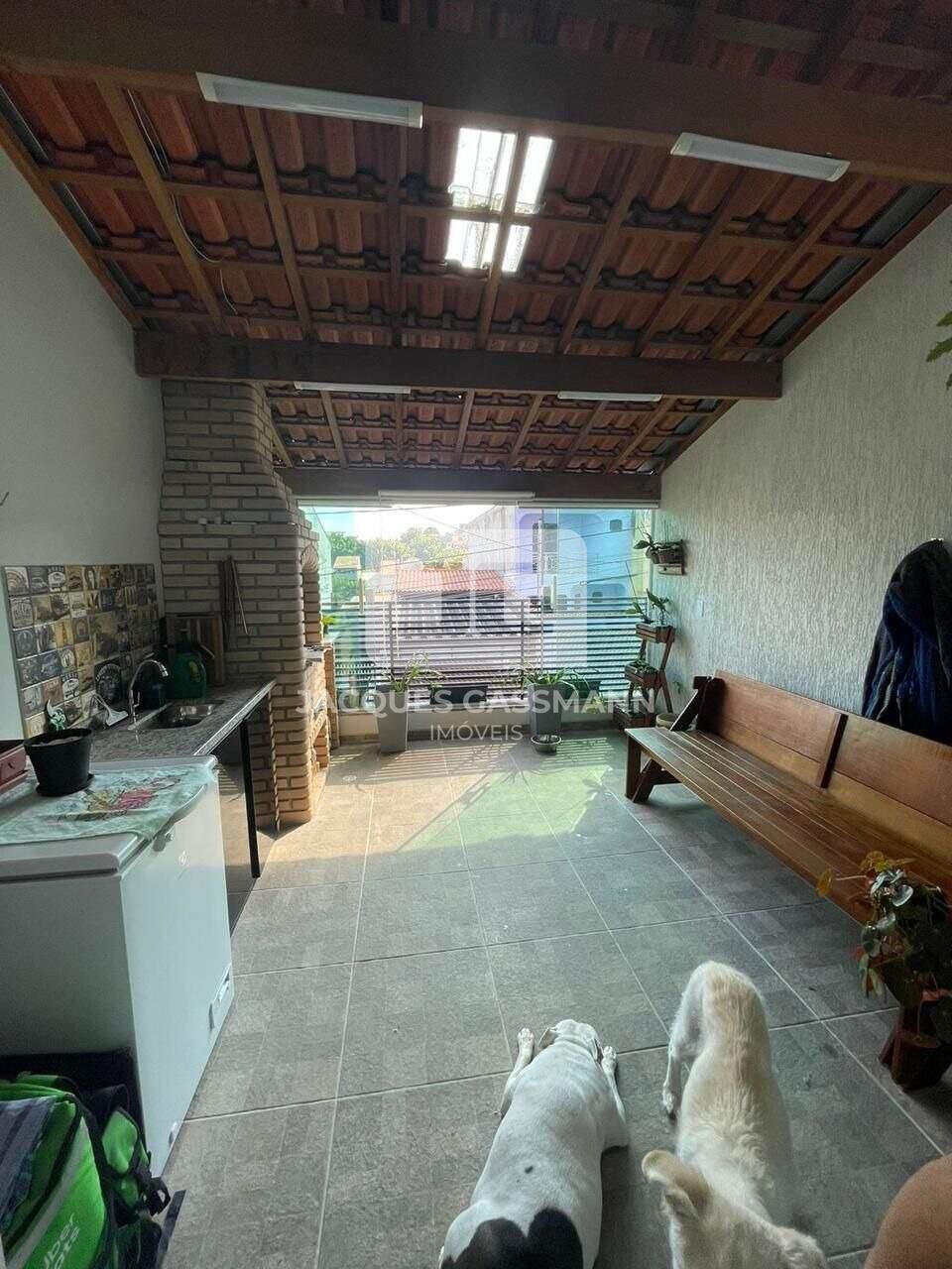 Sobrado à venda no bairro Jardim Santo Antônio Santo André: