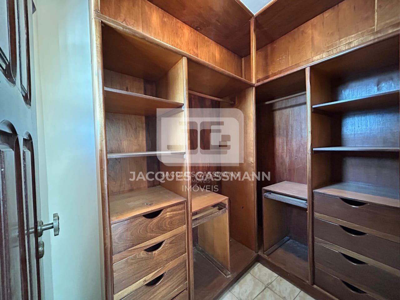 Sobrado à venda no bairro Taboão São Bernardo do Campo: