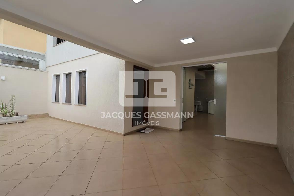 Sobrado à venda no bairro Pinheirinho Santo André: