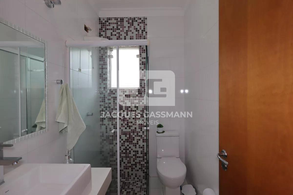 Sobrado à venda no bairro Pinheirinho Santo André: