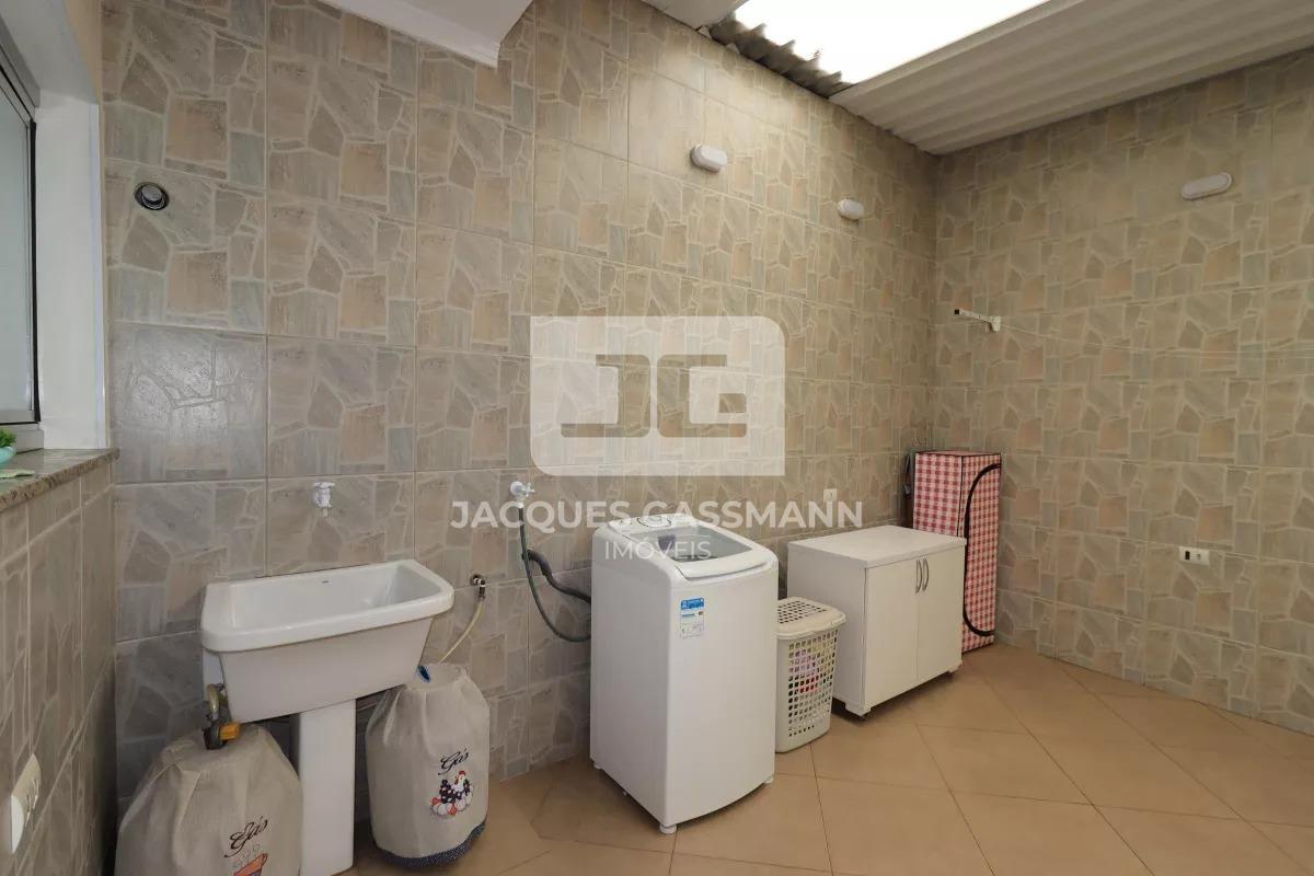 Sobrado à venda no bairro Pinheirinho Santo André: