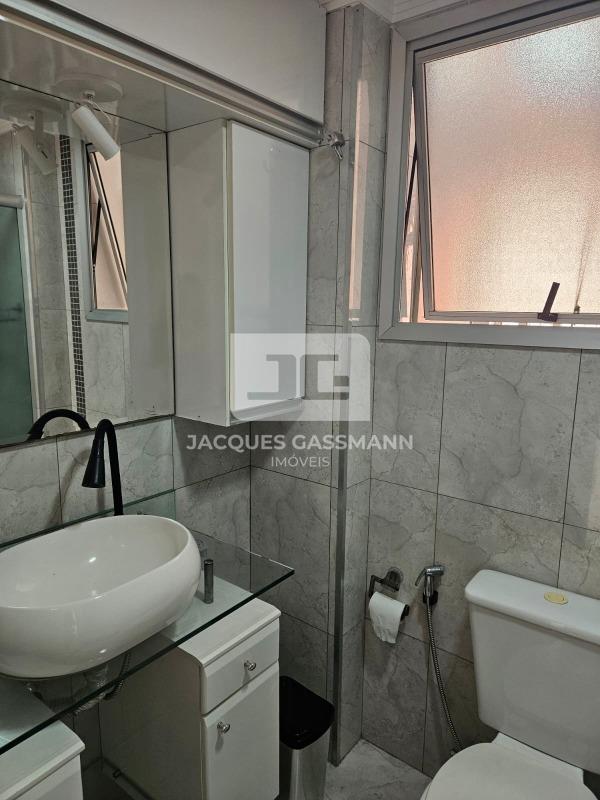 Apartamento à venda no bairro Vila Palmares Santo André: